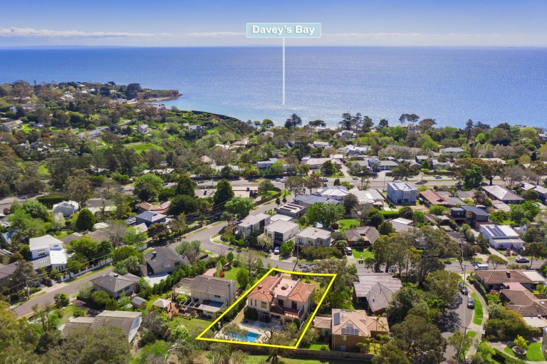 McComb Blvd  Frankston South Aqua Real Estate